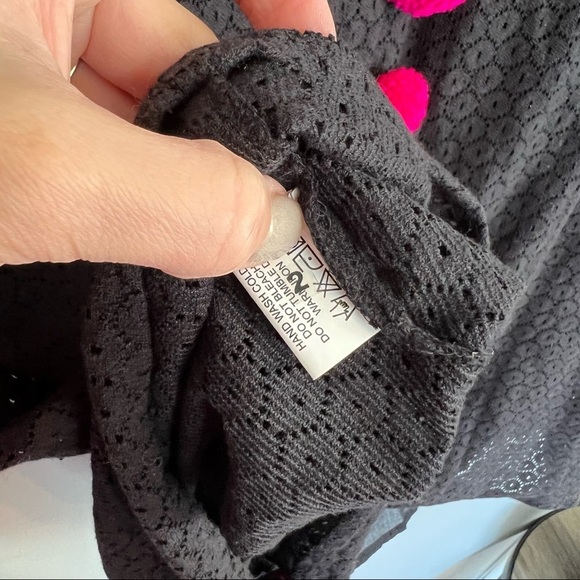 SUNDRESS Black Pink Pom Pom Crewneck Shirt Top Tunic - Picture 6 of 7